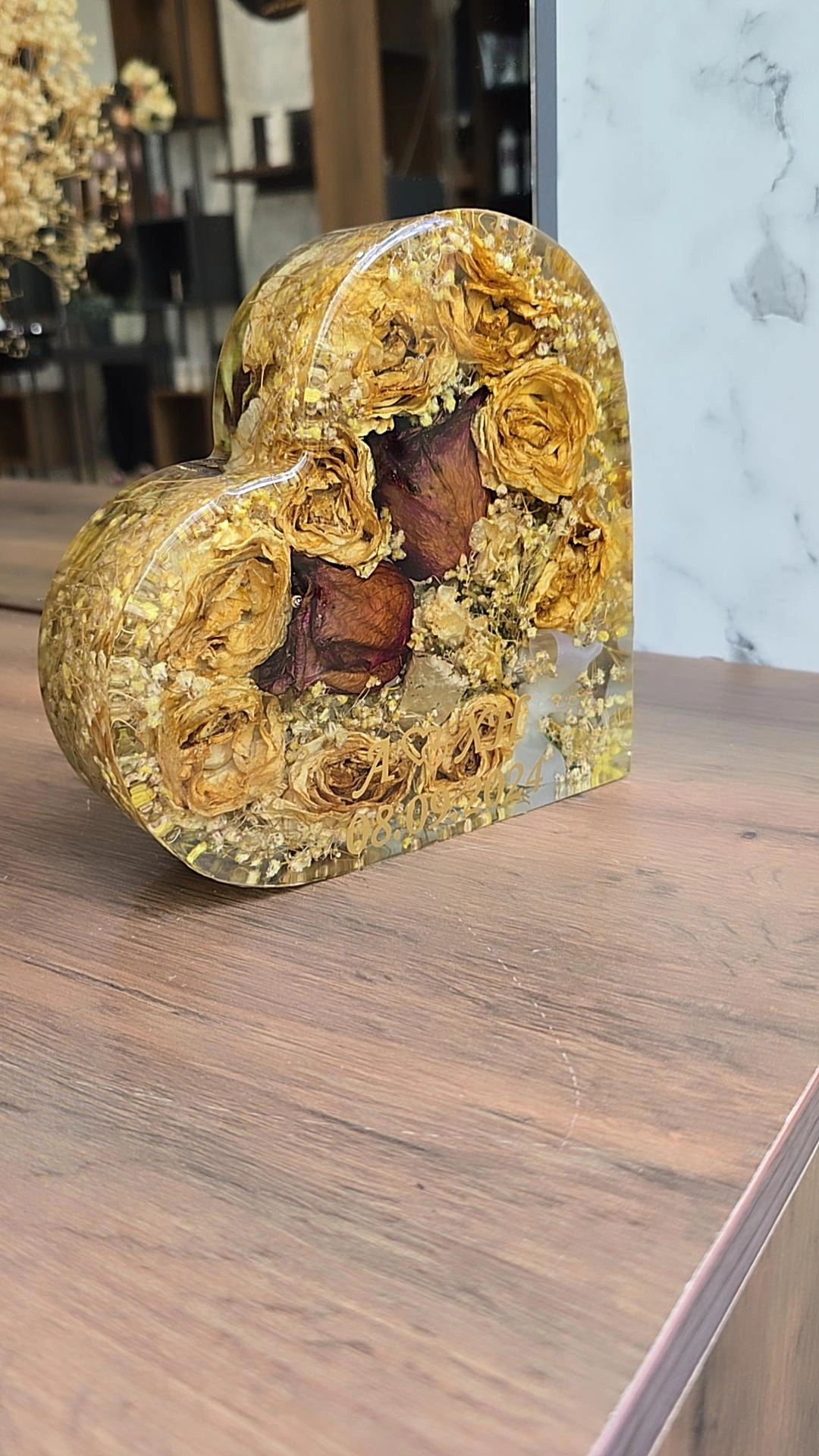 Zbukurime resine — gold, e verdhë