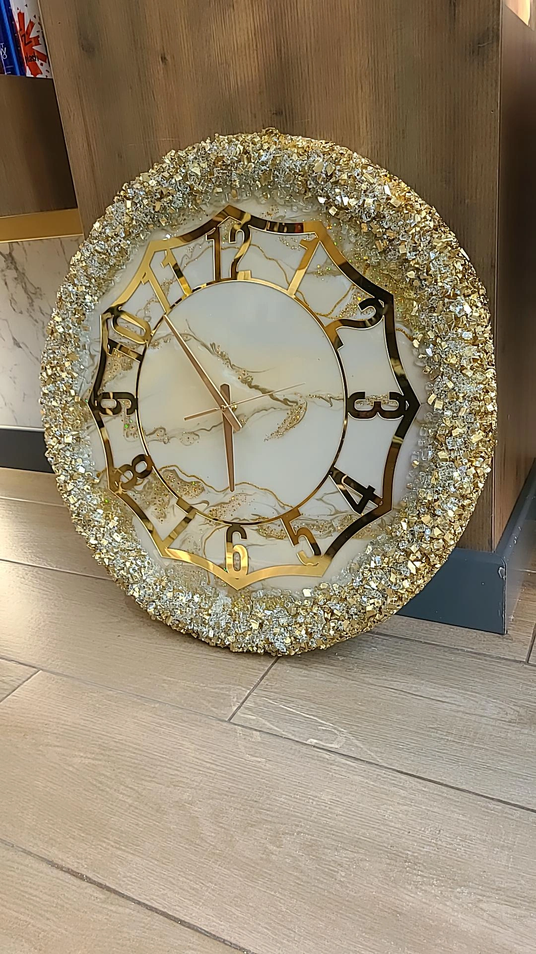 Orë Muri resine — bezhë, gold