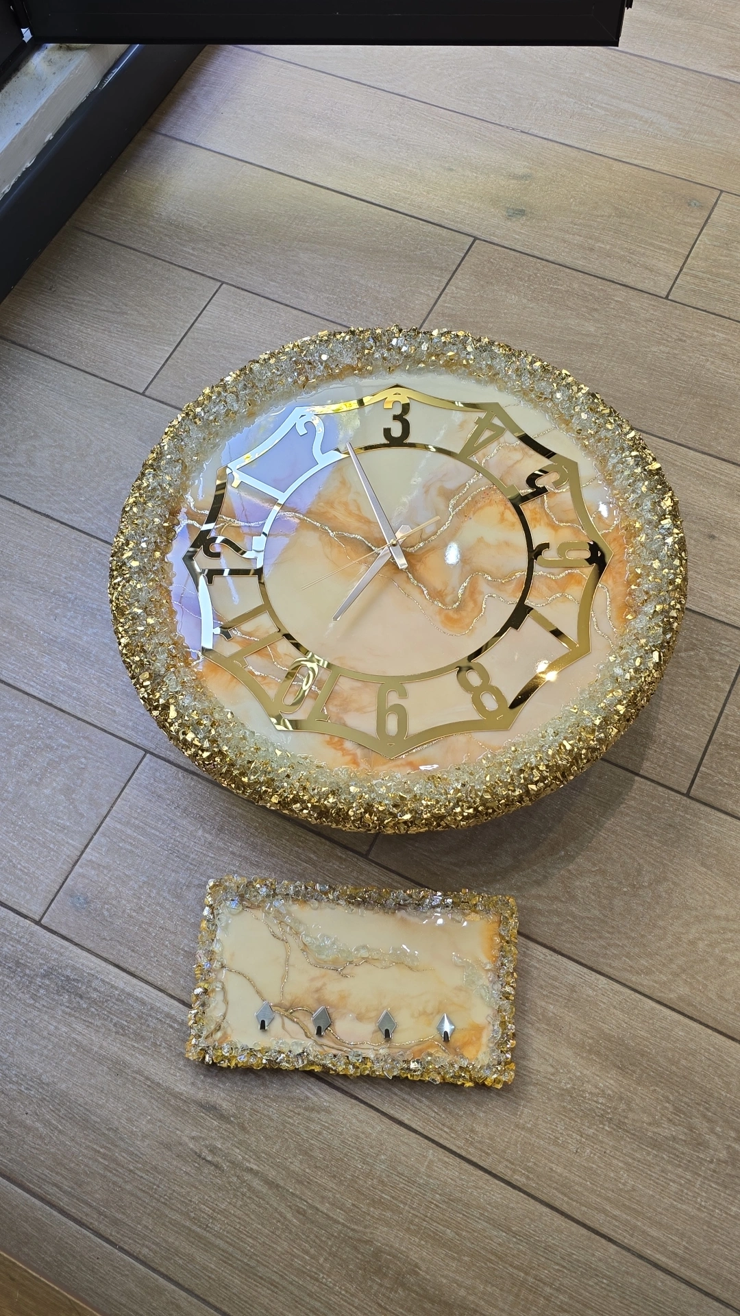 Orë Muri resine — gold, portokalli